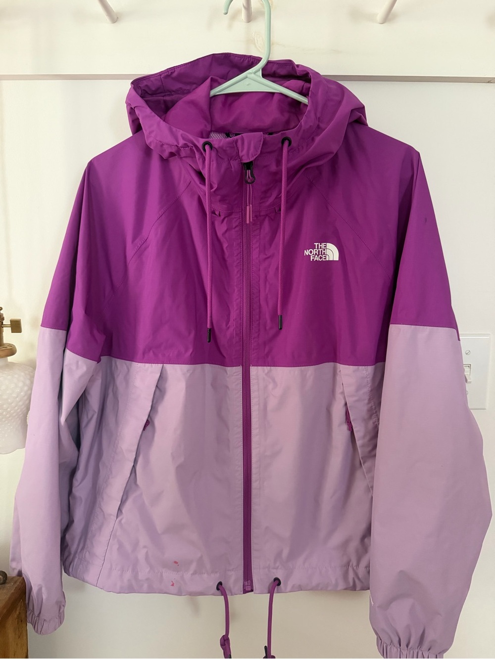 The North Face Women's Two-Tone Purple Hooded rain coat Windbreaker